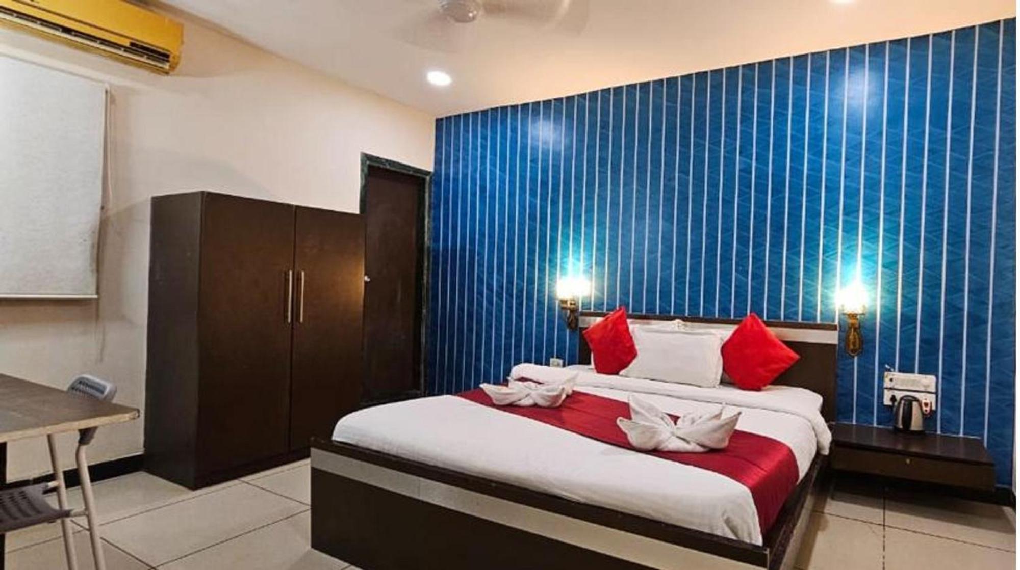 Hotel Sunshine Airport Mumbai Dış mekan fotoğraf