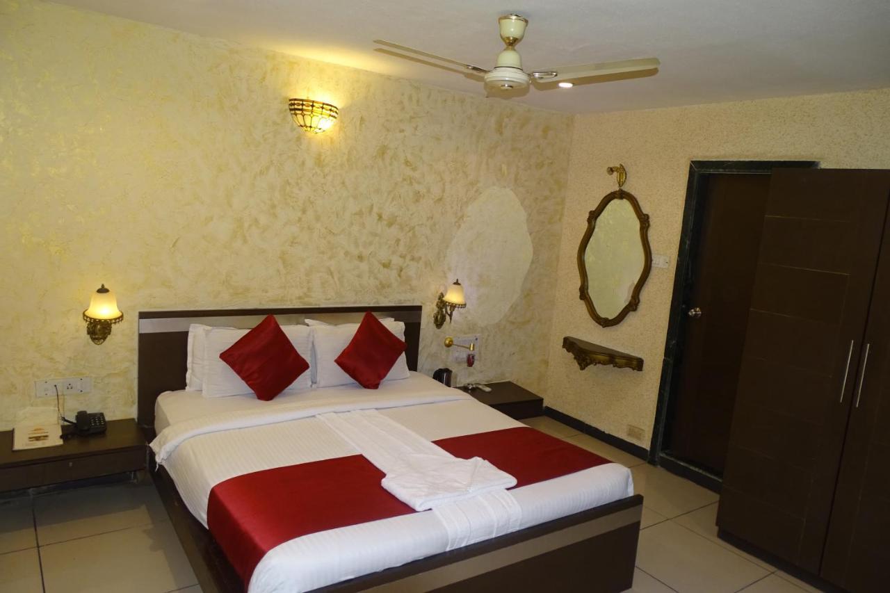 Hotel Sunshine Airport Mumbai Dış mekan fotoğraf